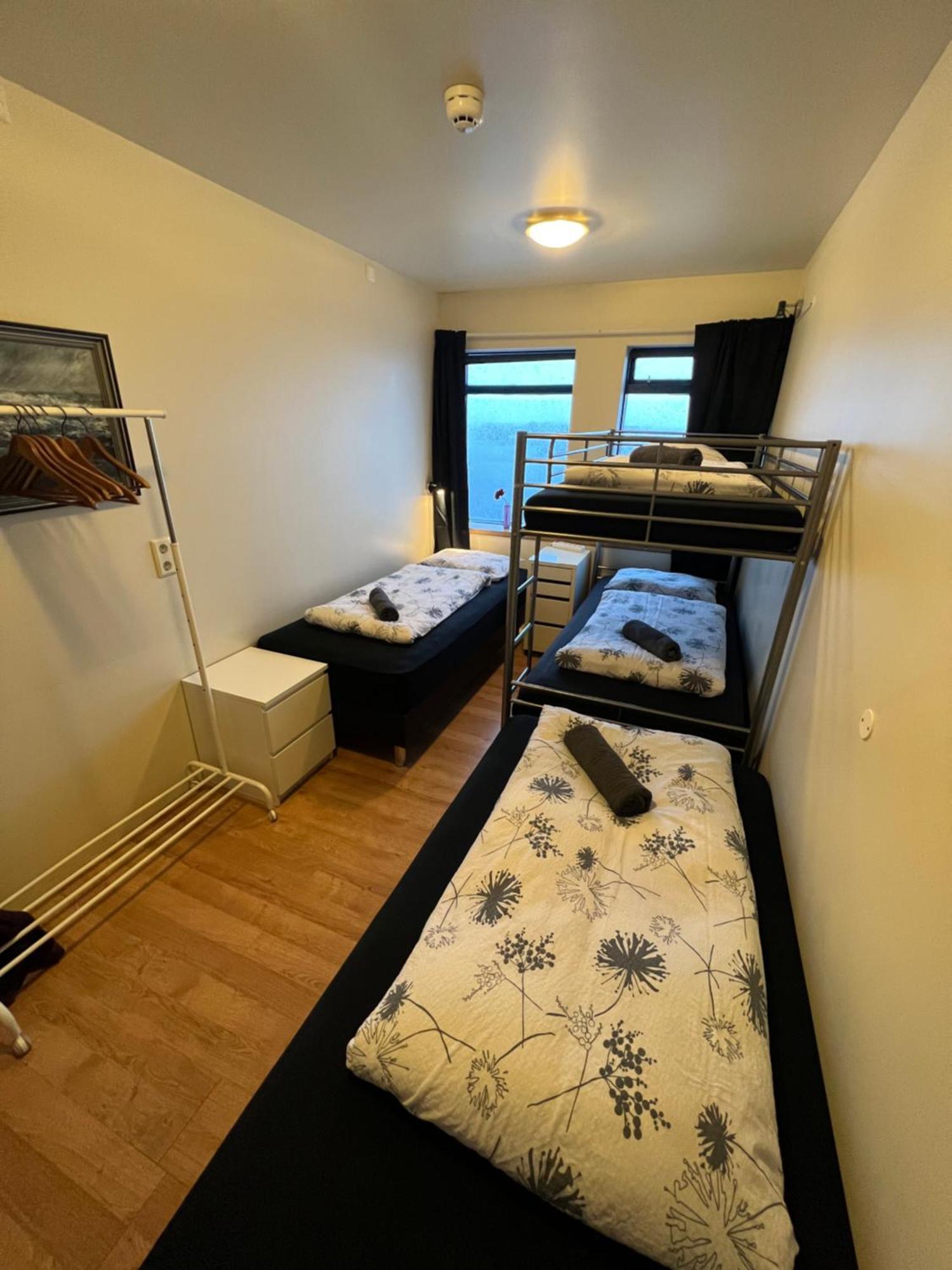 Art Hostel And Apartments Stokkseyri エクステリア 写真